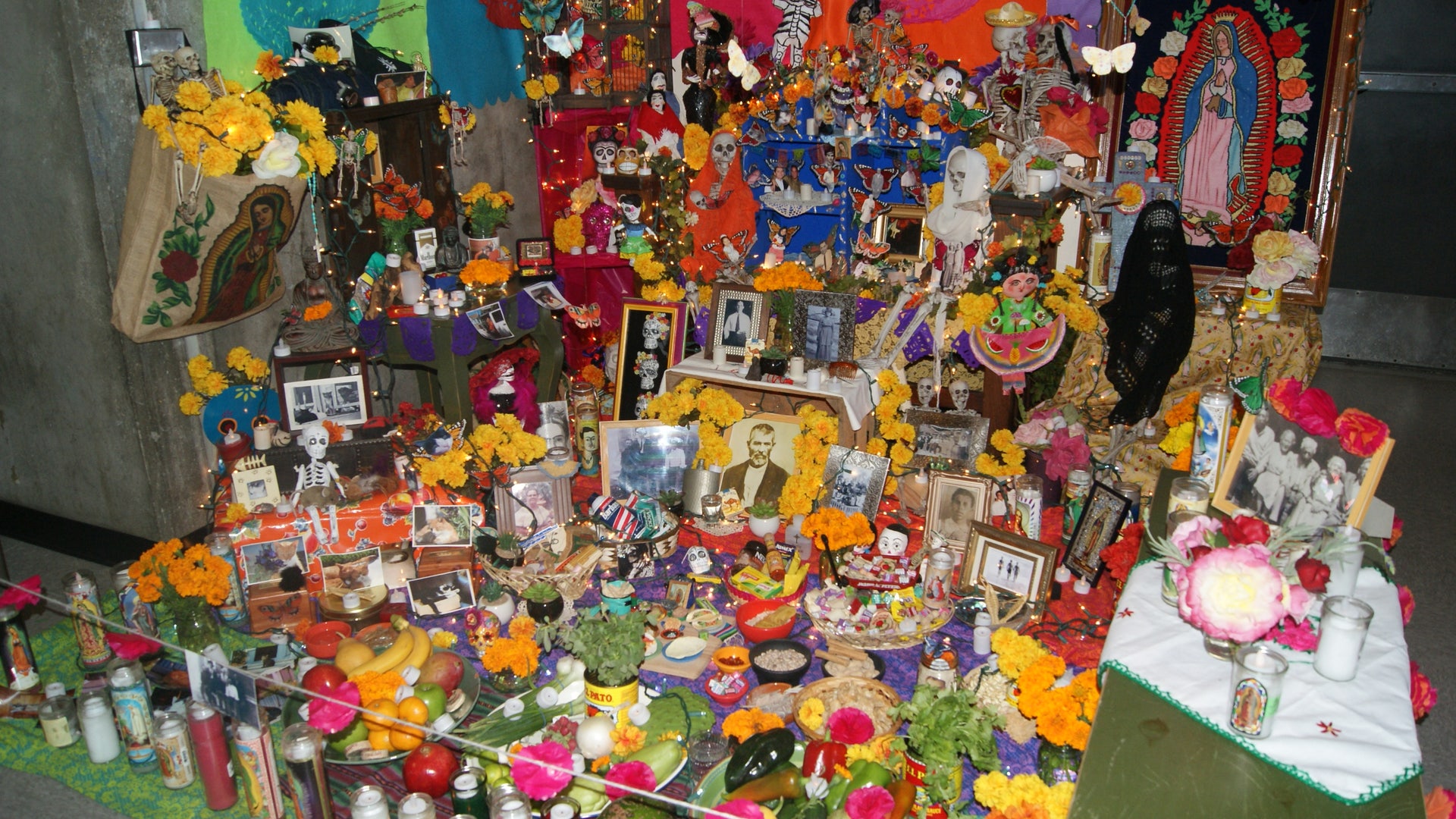 Articles_and_food_the_deceased_liked