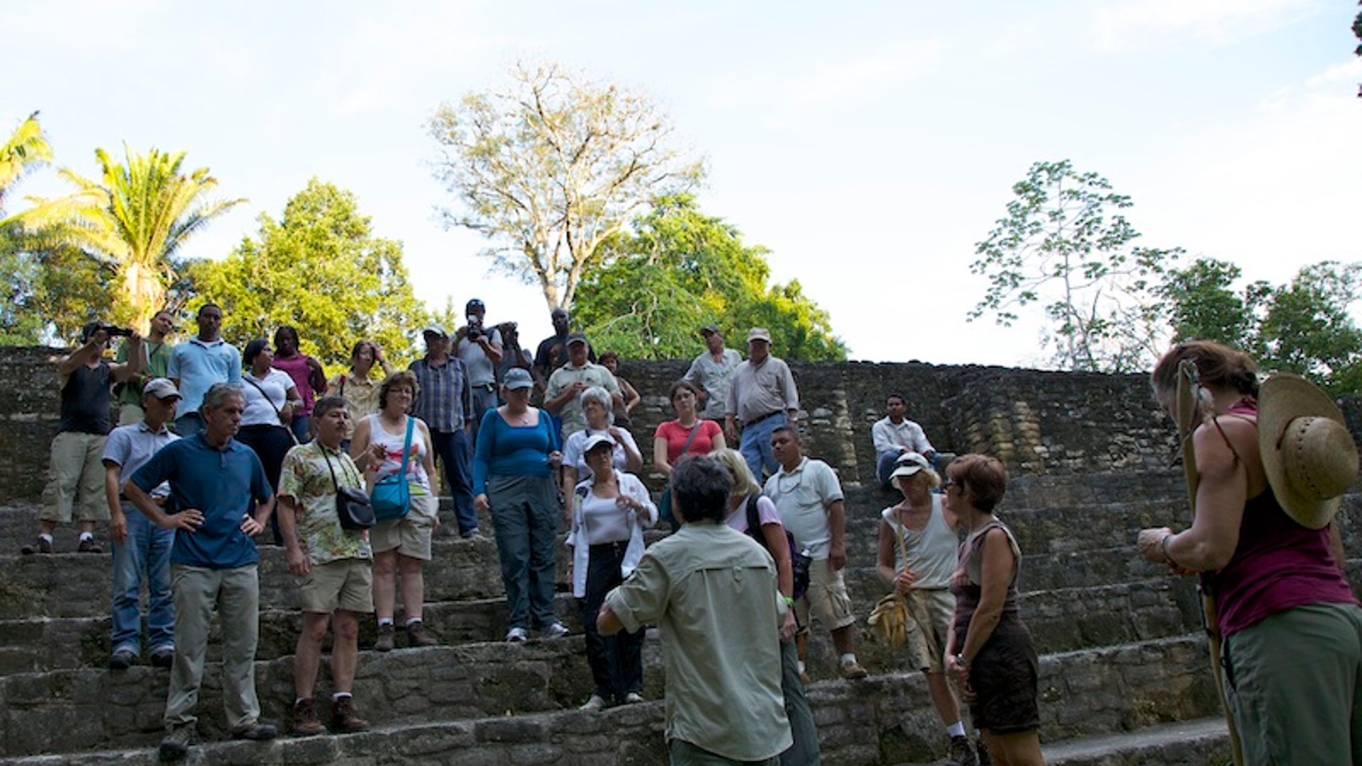 Awe_gives_site_tour_equinox