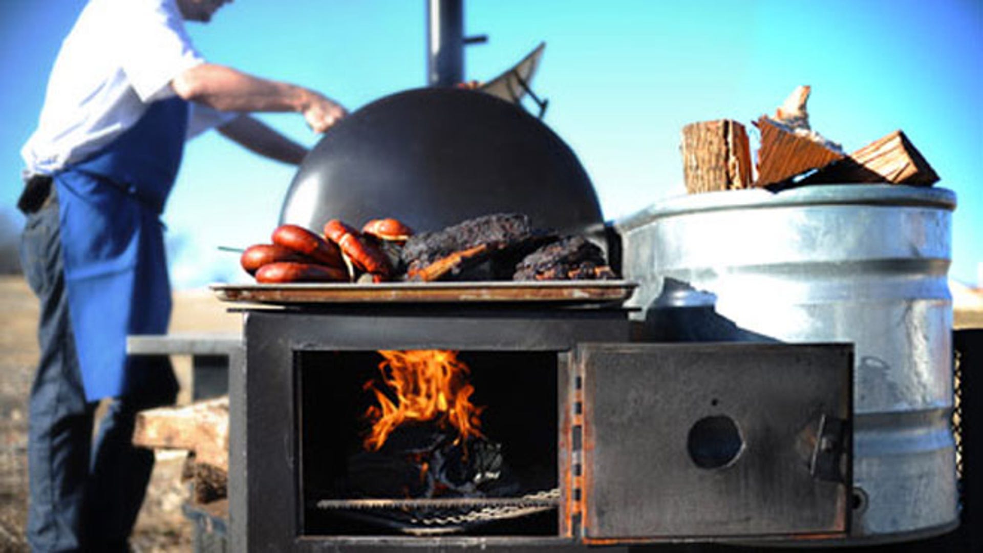 Some Of The Best Texas BBQ Fox News   BBQ Smoke Dallas Tim Smoker 