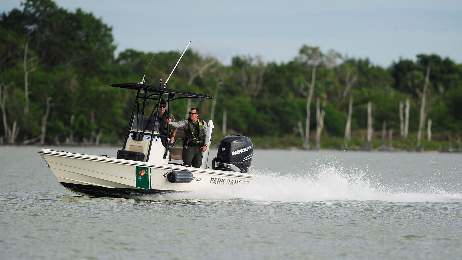 Beached_Whale_Latino__3_