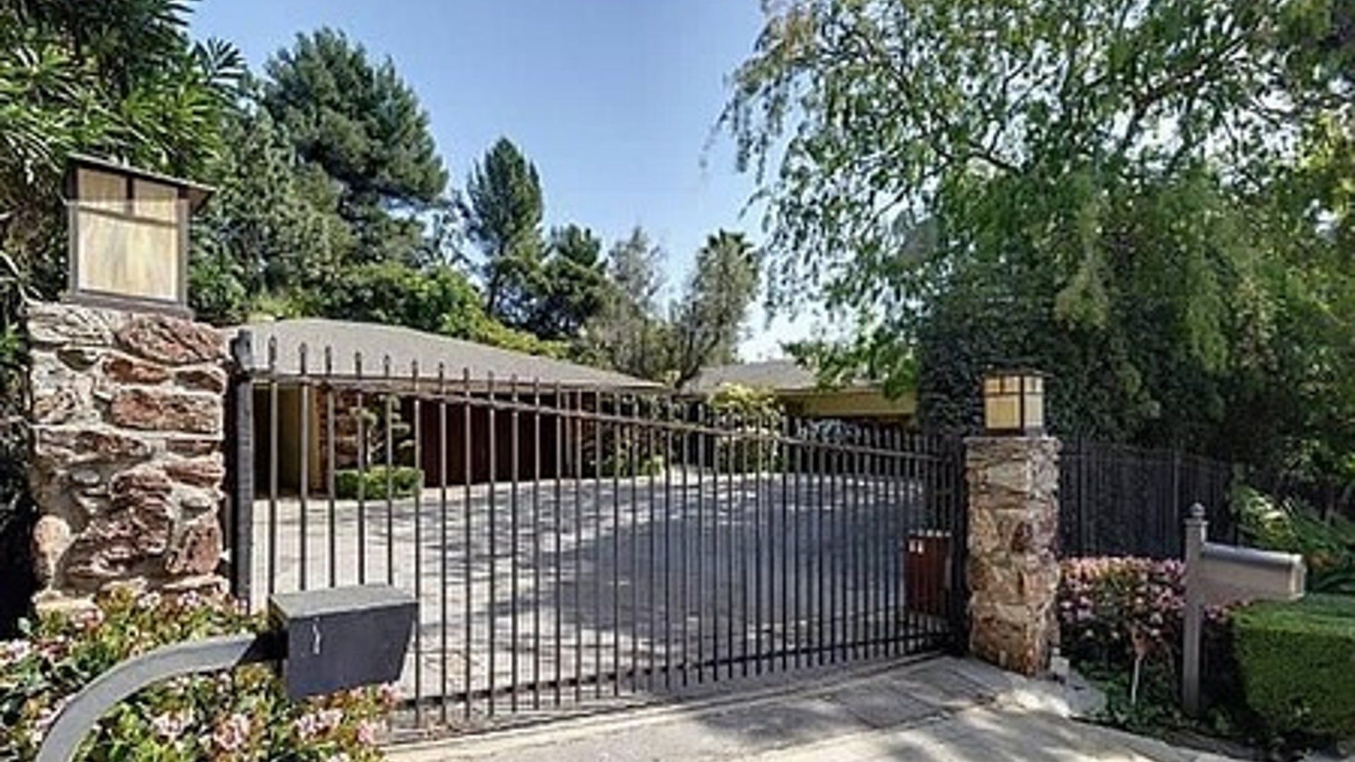 billy dee williams home