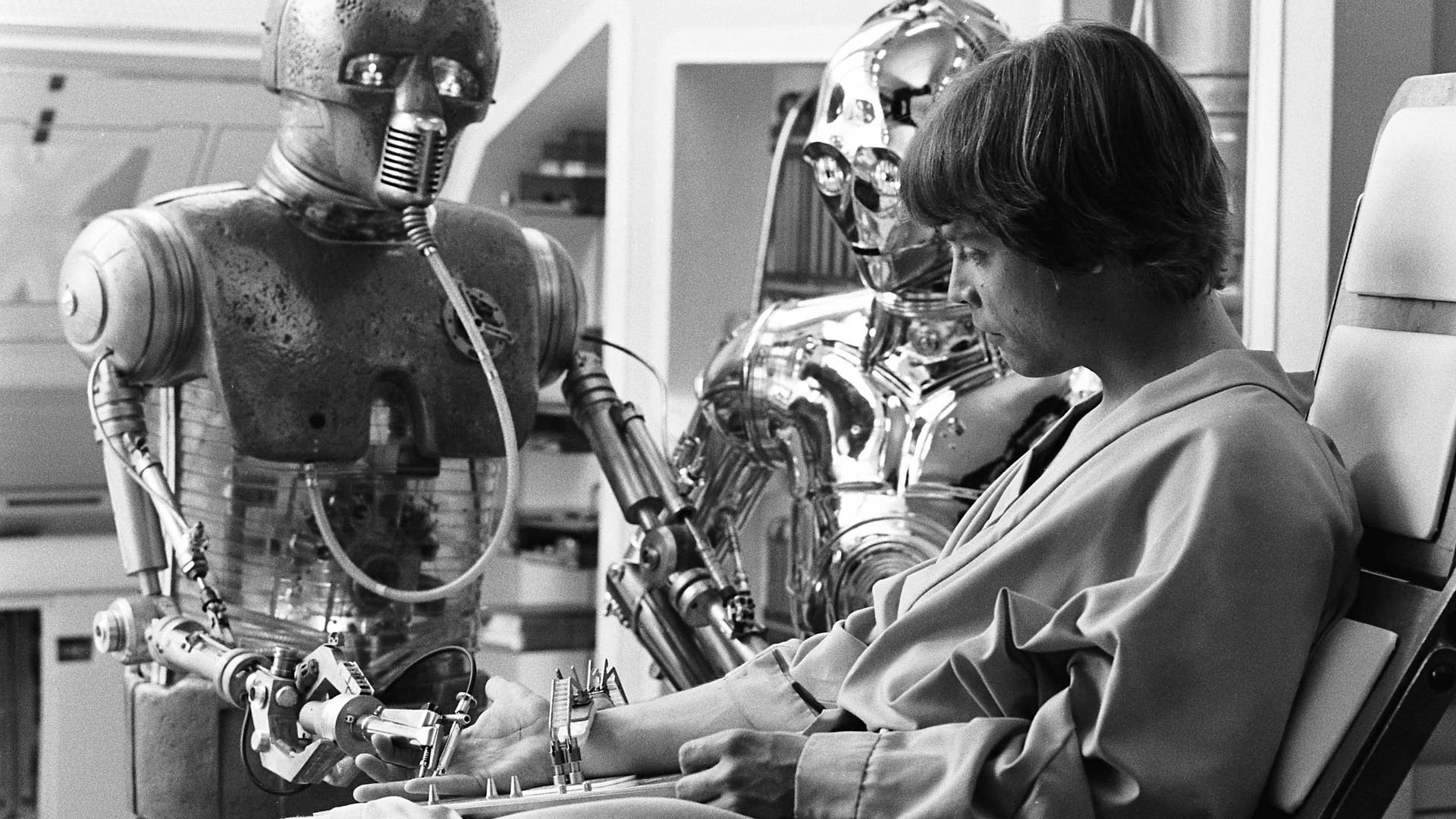 Bionic_hand_reads_your_impulses