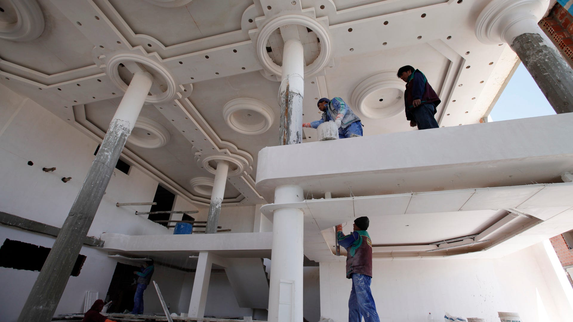 Bolivia_Mini_Mansions__2_