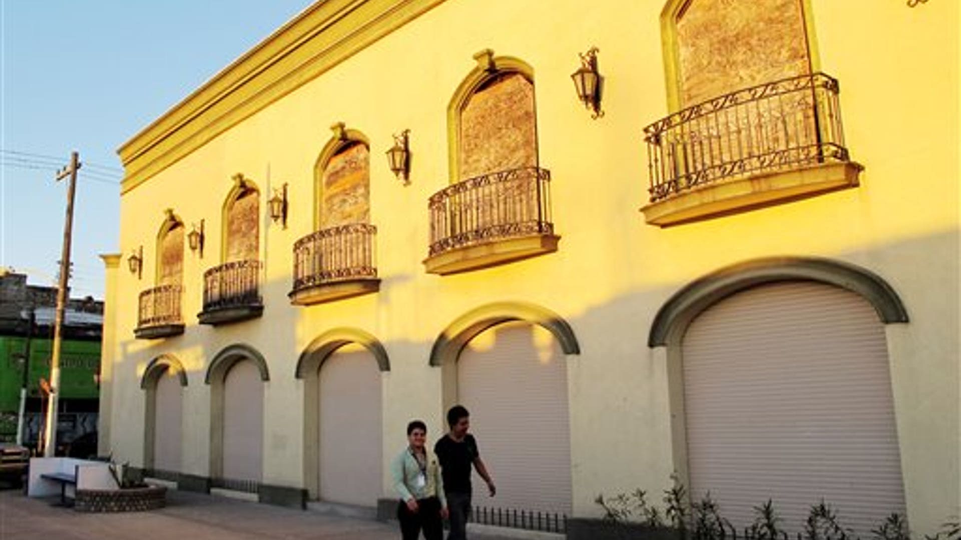 Border_Town_Spring_Break__4_