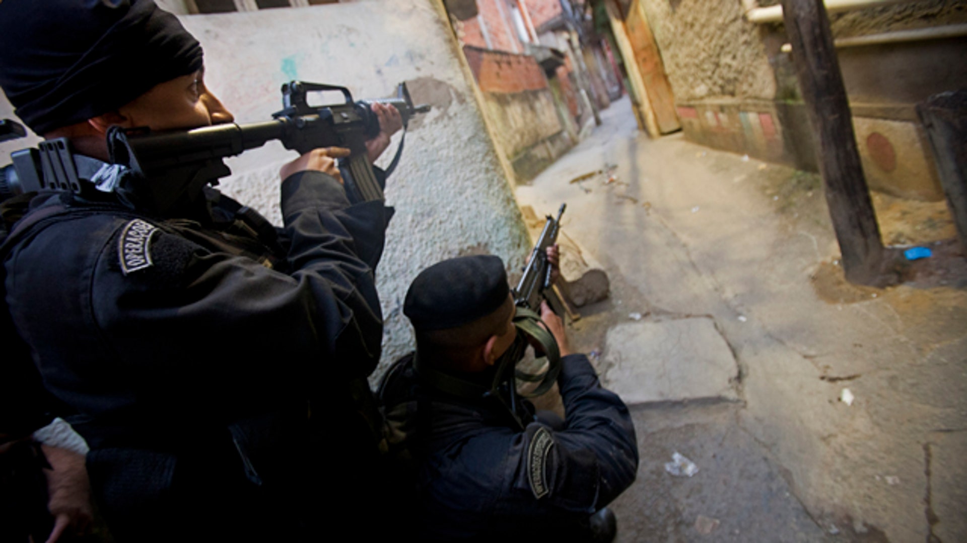 Brazil_Combats_Crack_13