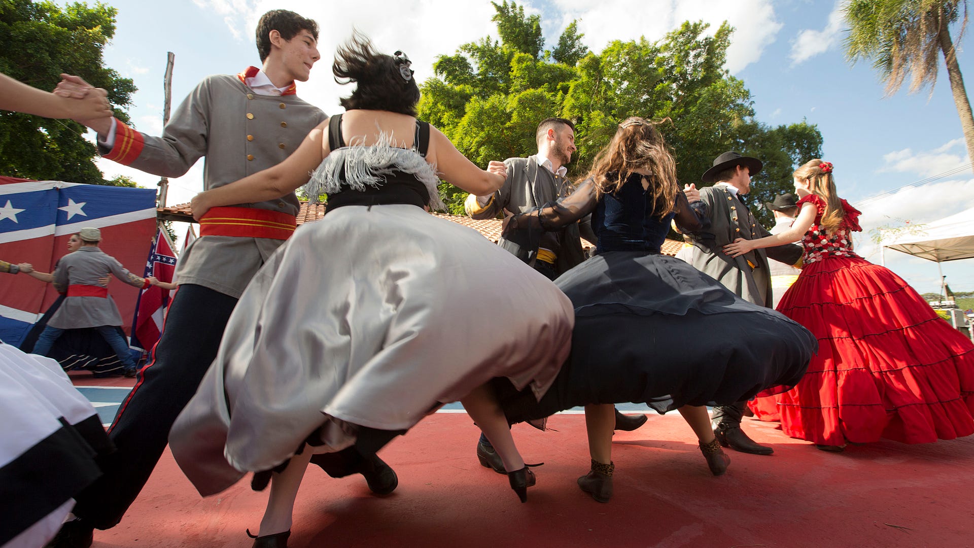 Brazil_Conferdate_Town__2_