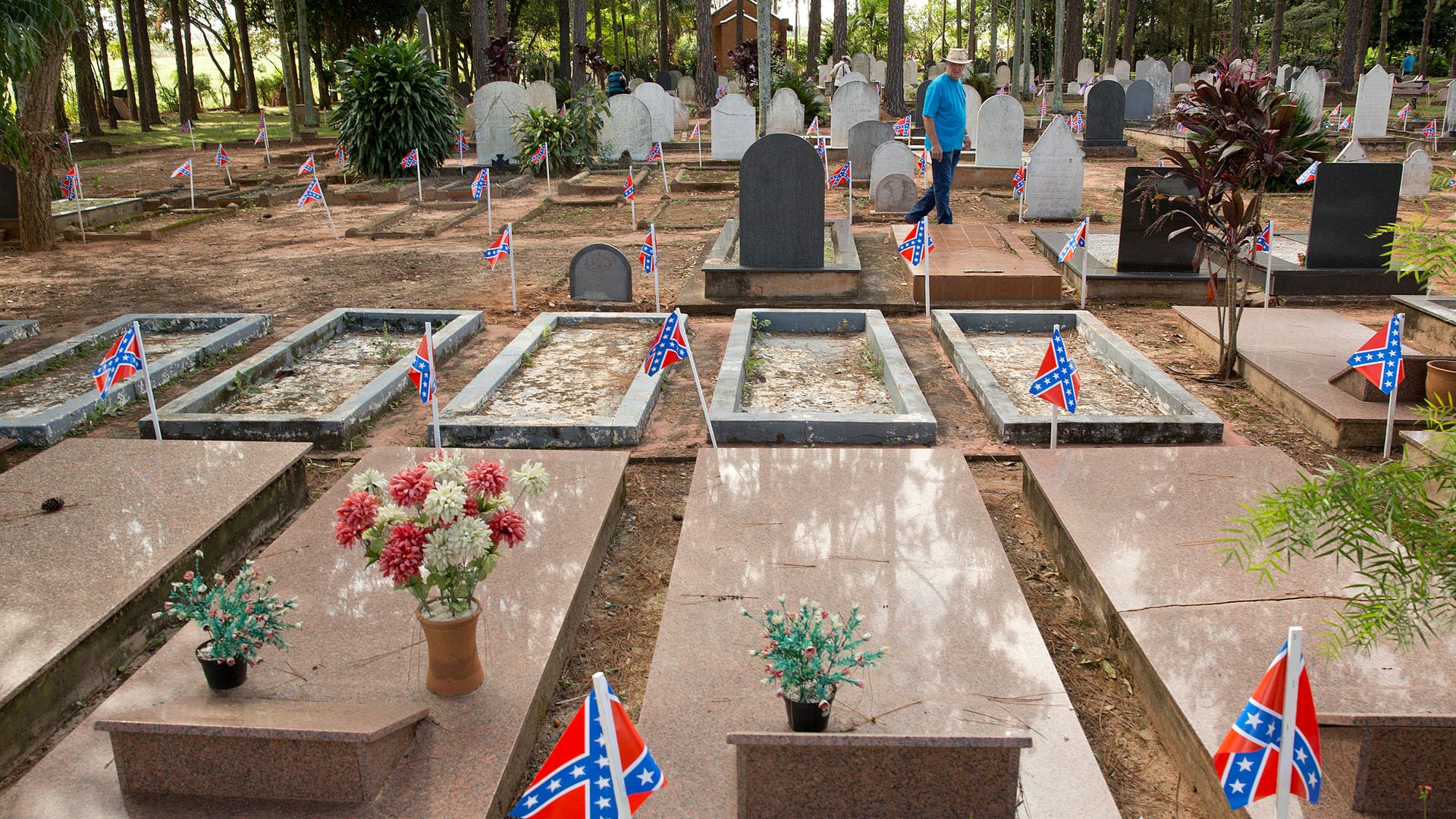 Brazil_Conferdate_Town__7_