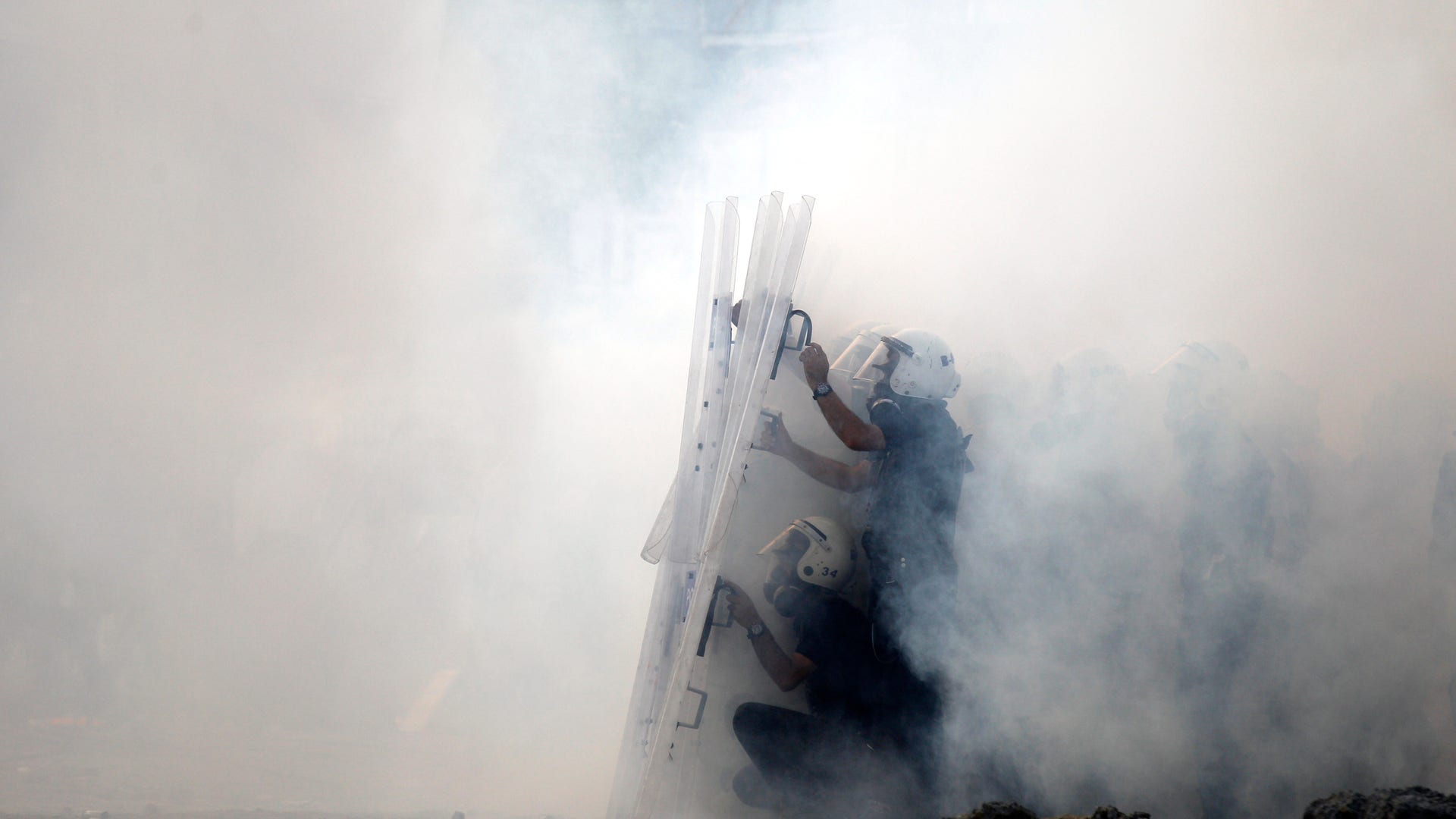Brazil_Turkey_Tear_Gas__15_