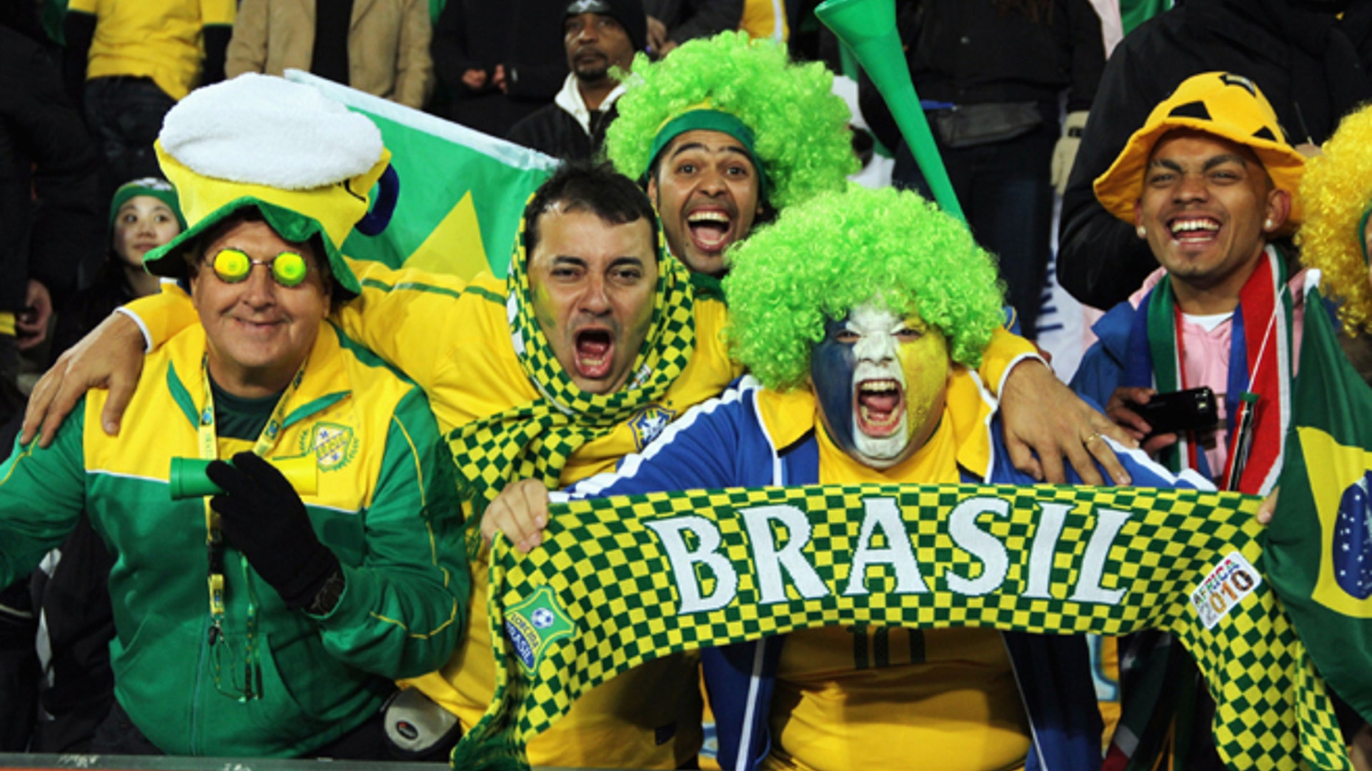 Brazil_fans_latino