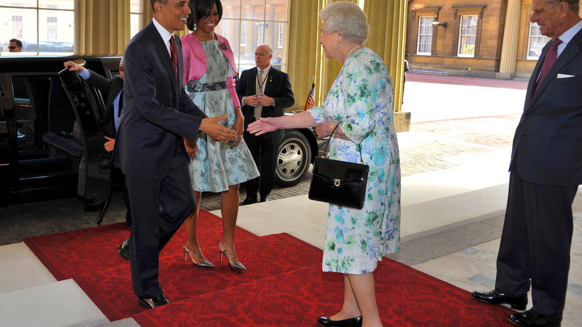 Obama Royal Visit 2