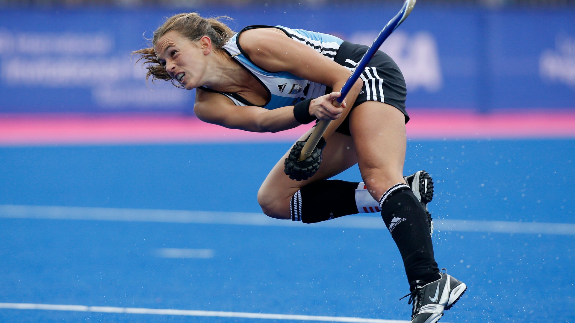 Britain_Olympics_Fiel_Pata_2_