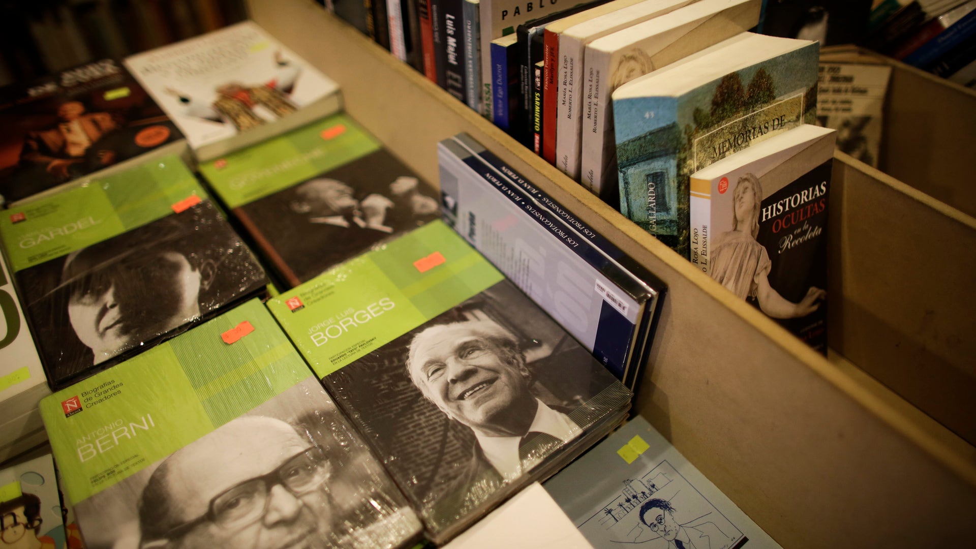 Buenos_Aires_Bookstores__2_
