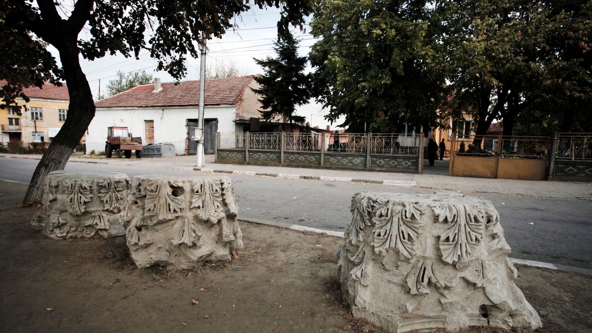 Bulgaria_Looted_Treasure_3