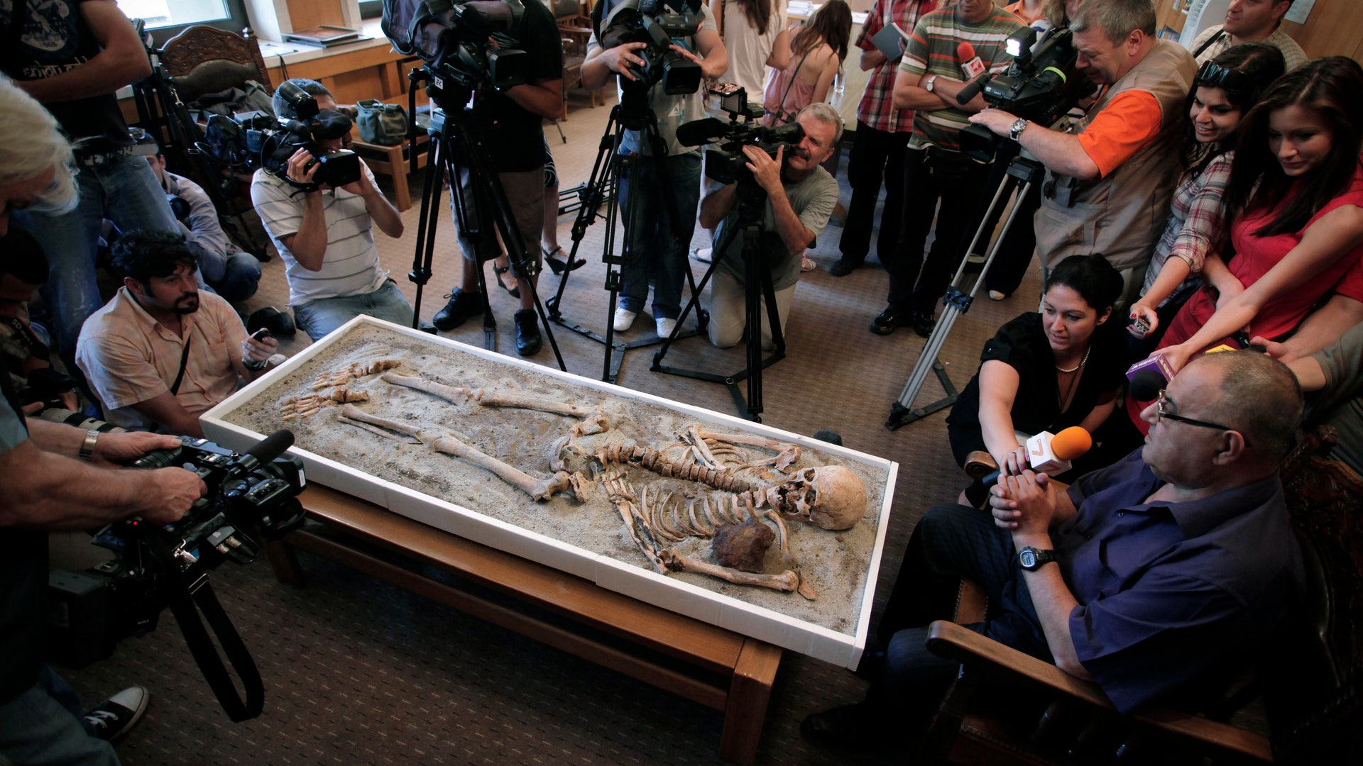 Bulgaria_Vampire_Skeleleton_1