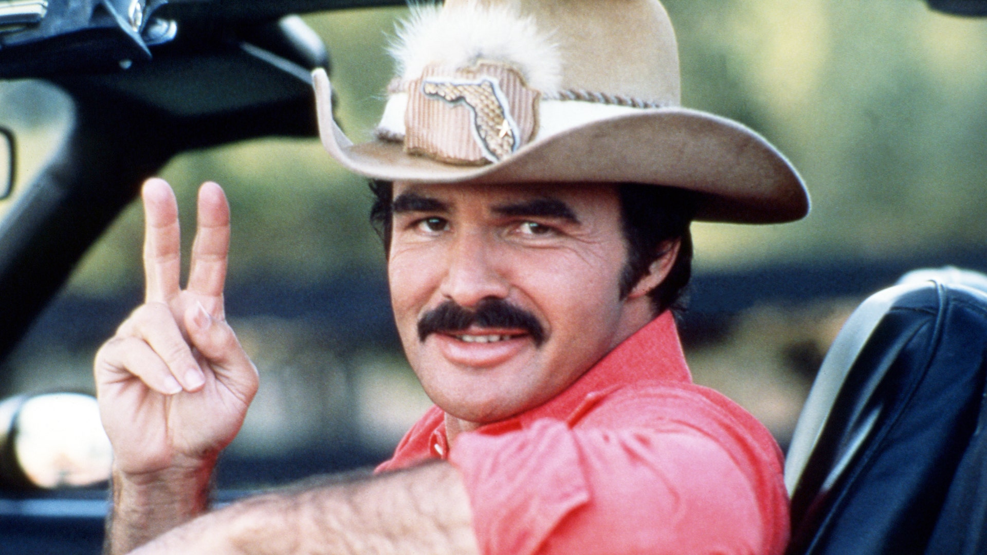 Burt Reynolds as Bo 'Bandit' Darville in 1977.