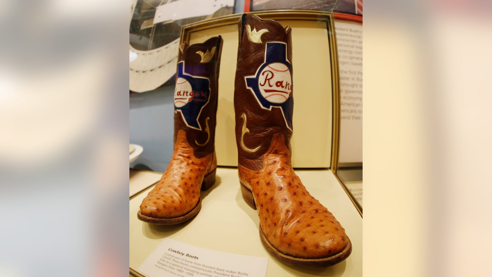 Bush_Library_Garc_3__K