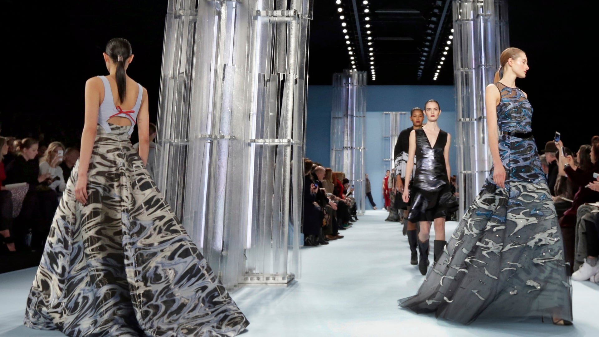 Carolina_Herrara_Fashion_2015__5_