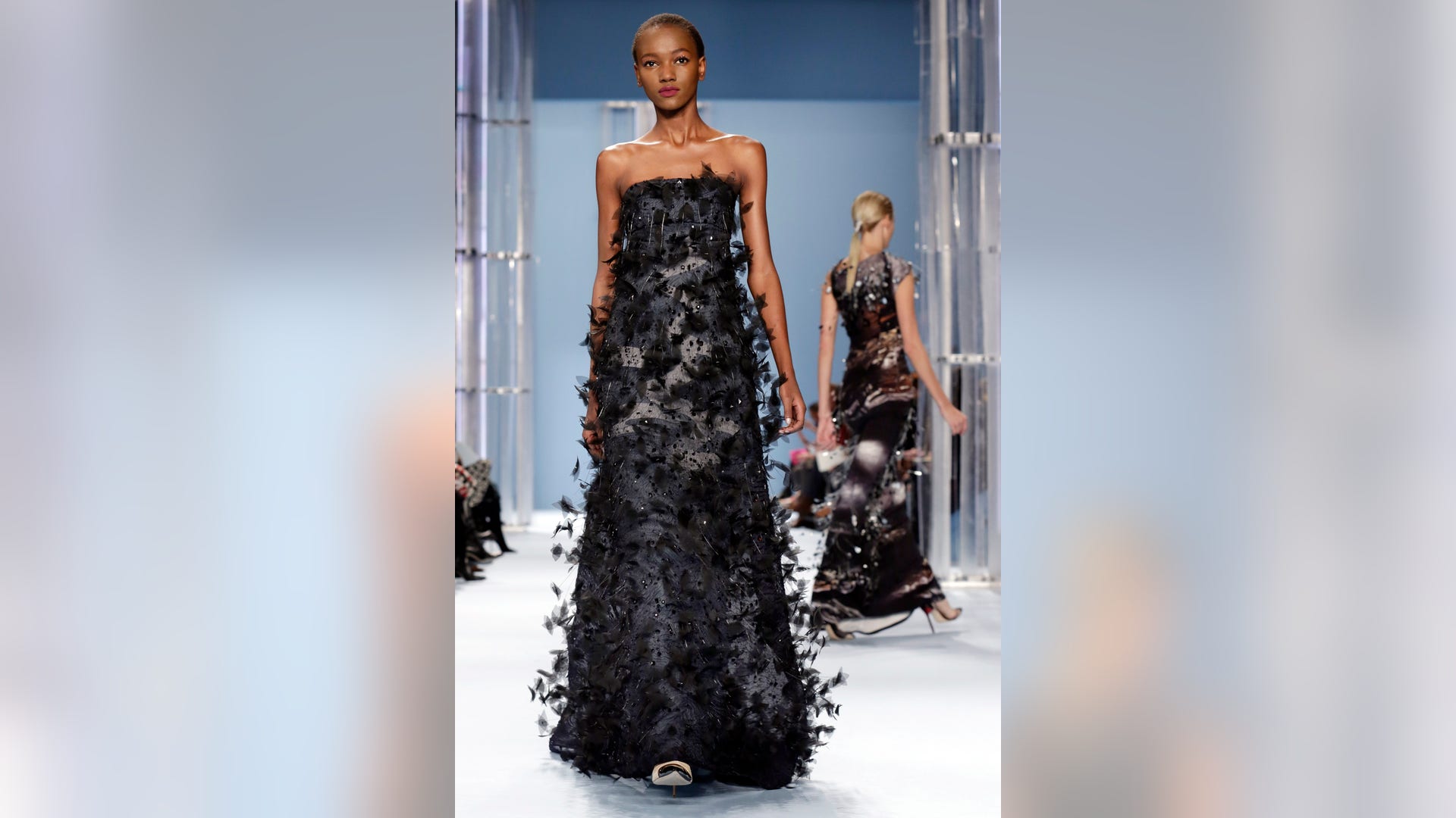 Carolina_Herrara_Fashion_2015__8_