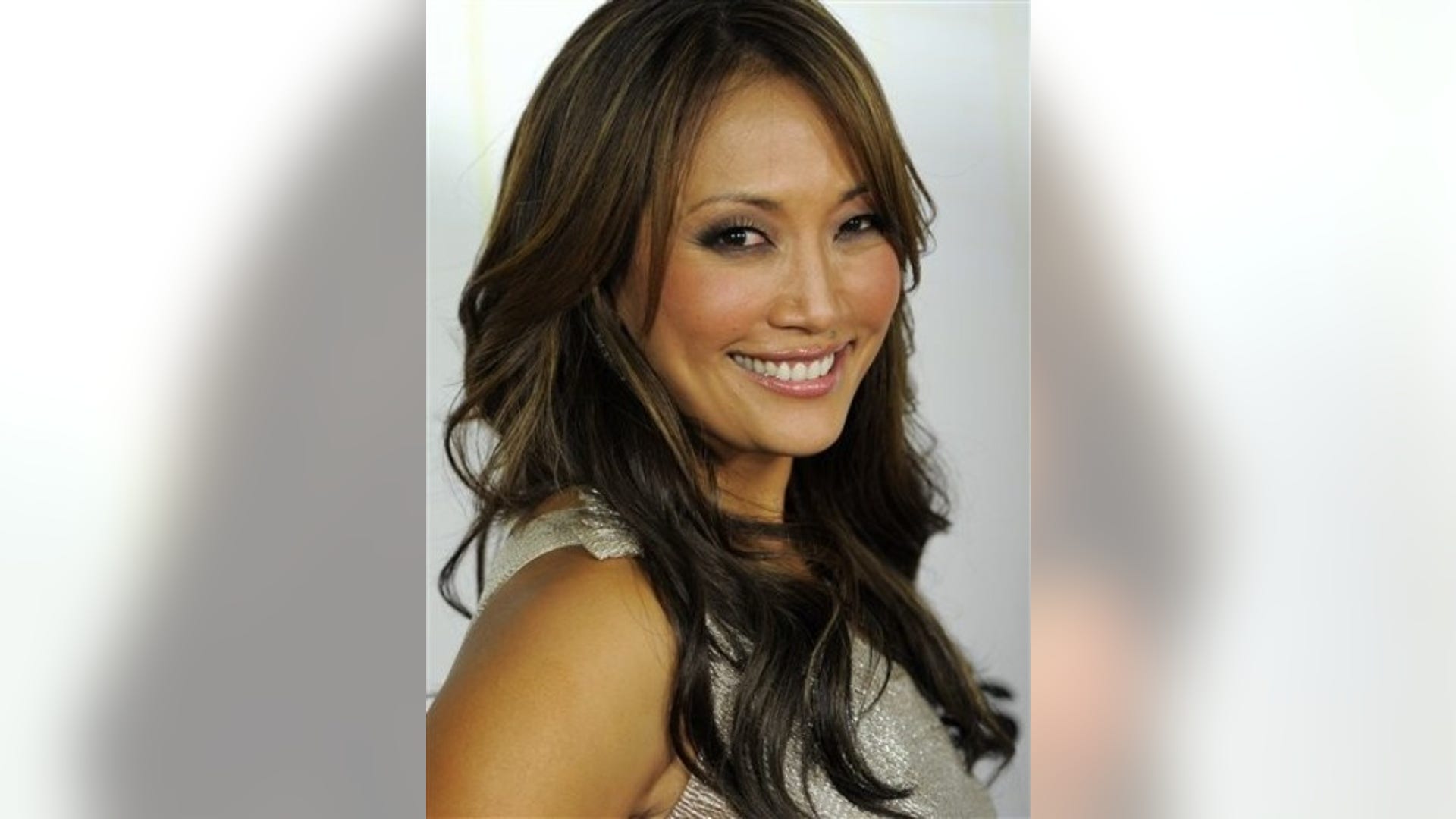 Carrie_ann_inaba_judge