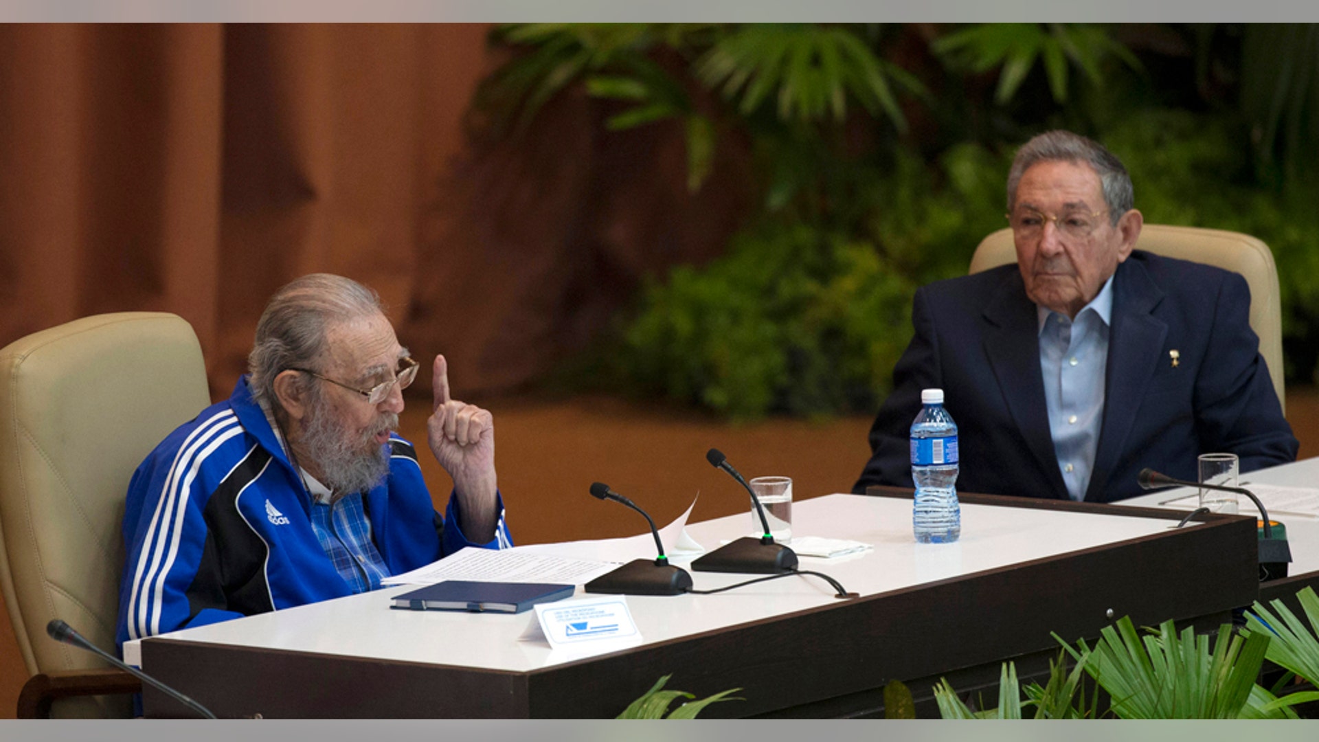 Castro_appearance_party_2_Latino