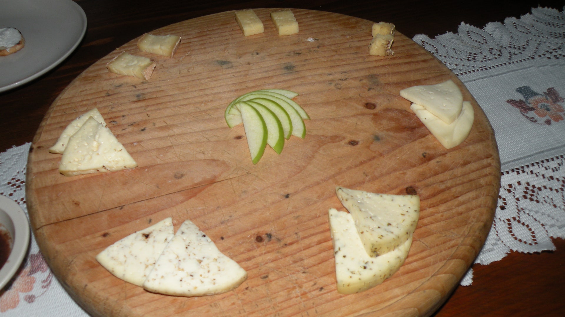 Cheese_Plate_Selection_