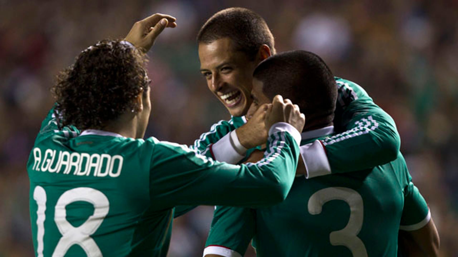 Chicharito_Guardado_TRI_Mexico