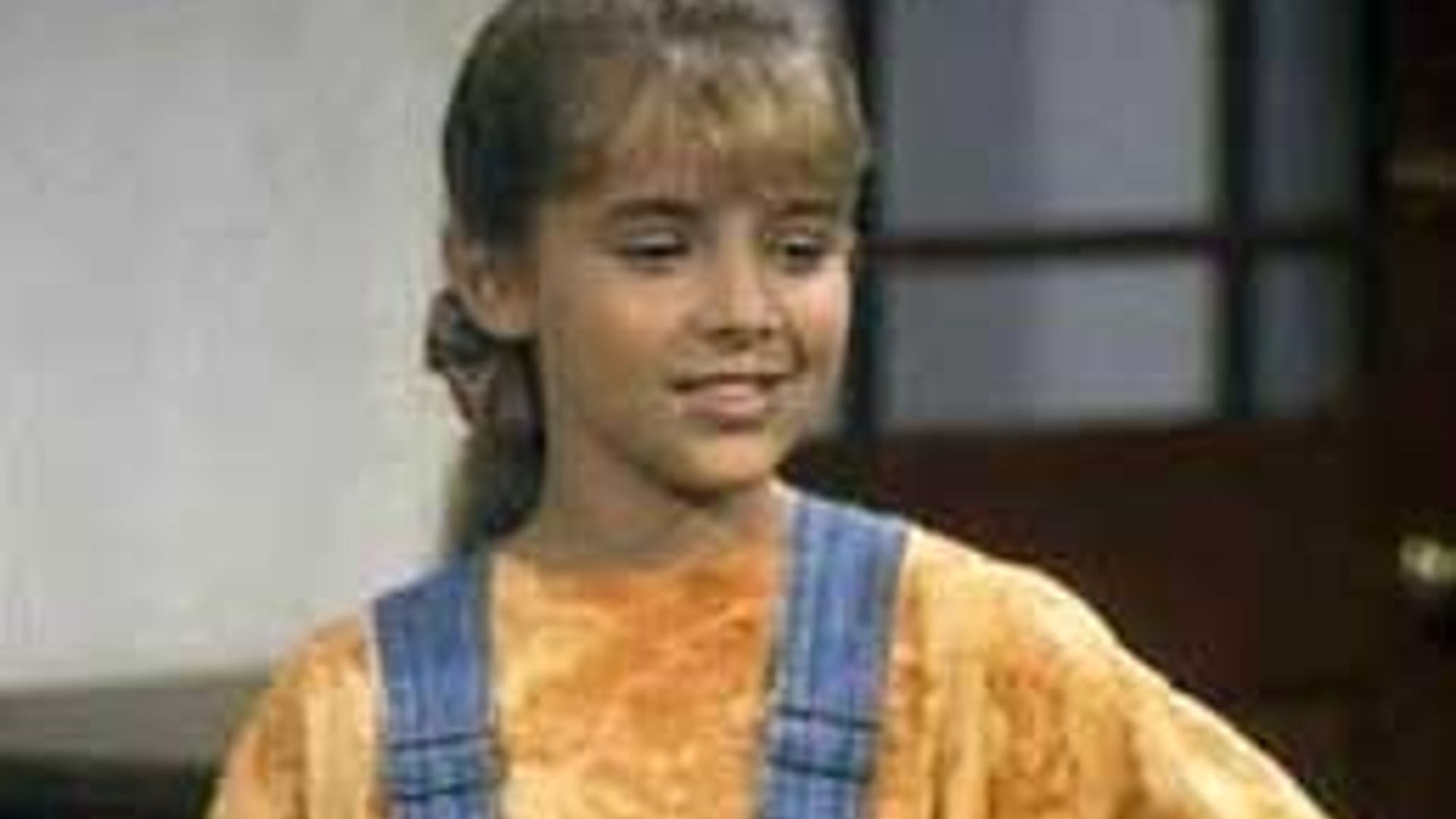 Christine_Lakin_Then