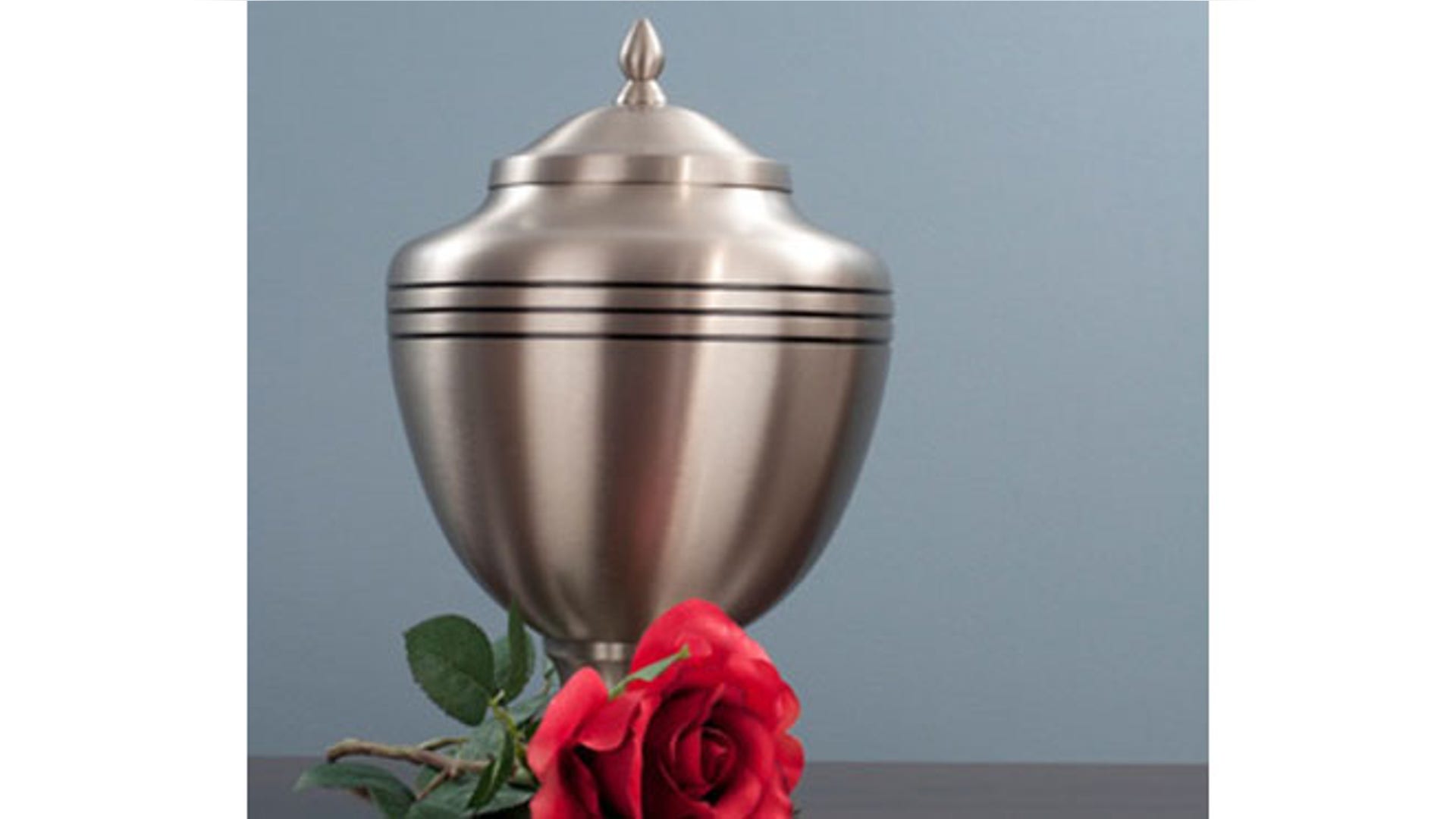 Classy_Urn