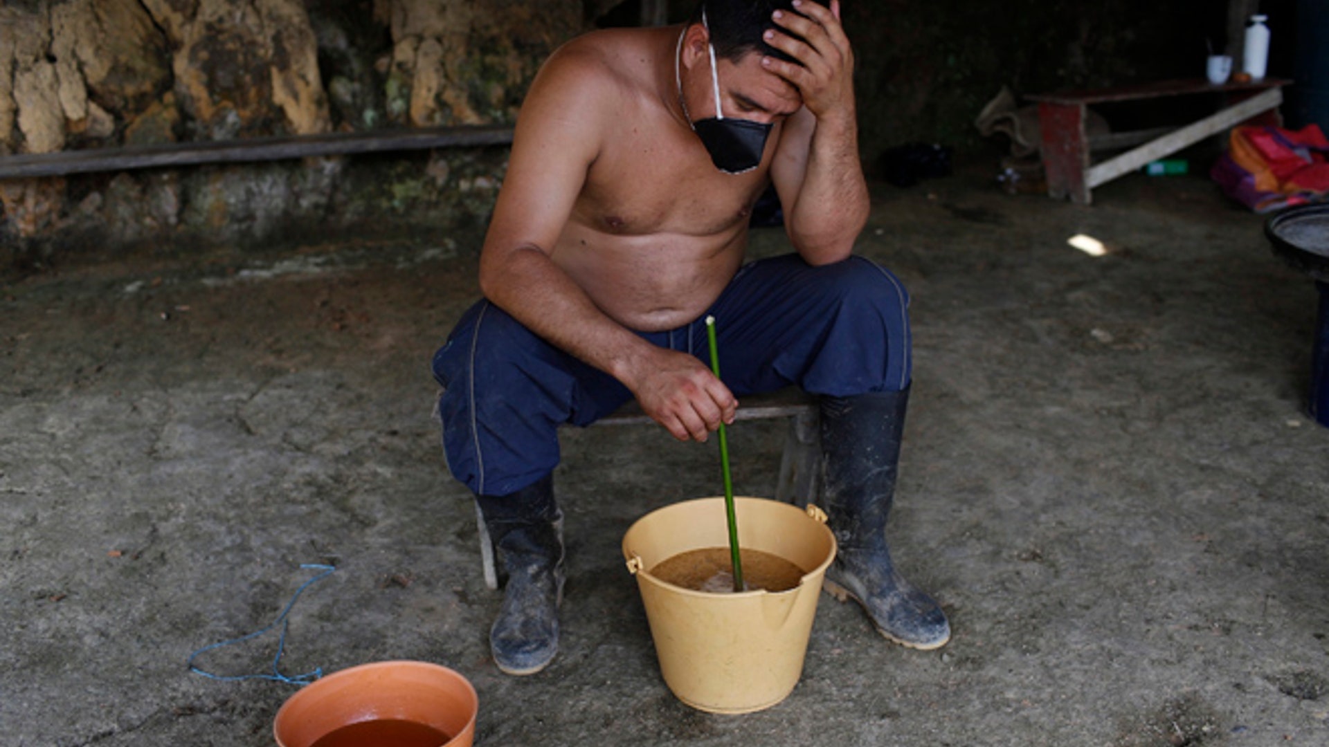 Coca_paste_colombia__12_