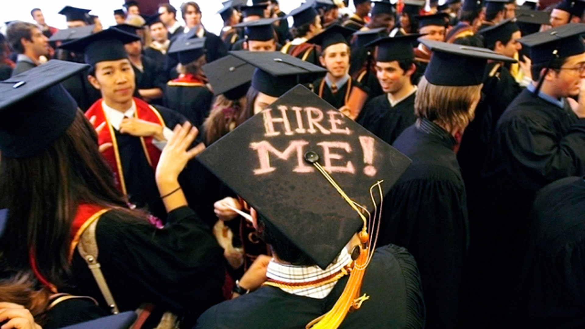 College_Graduate_Hire_Me