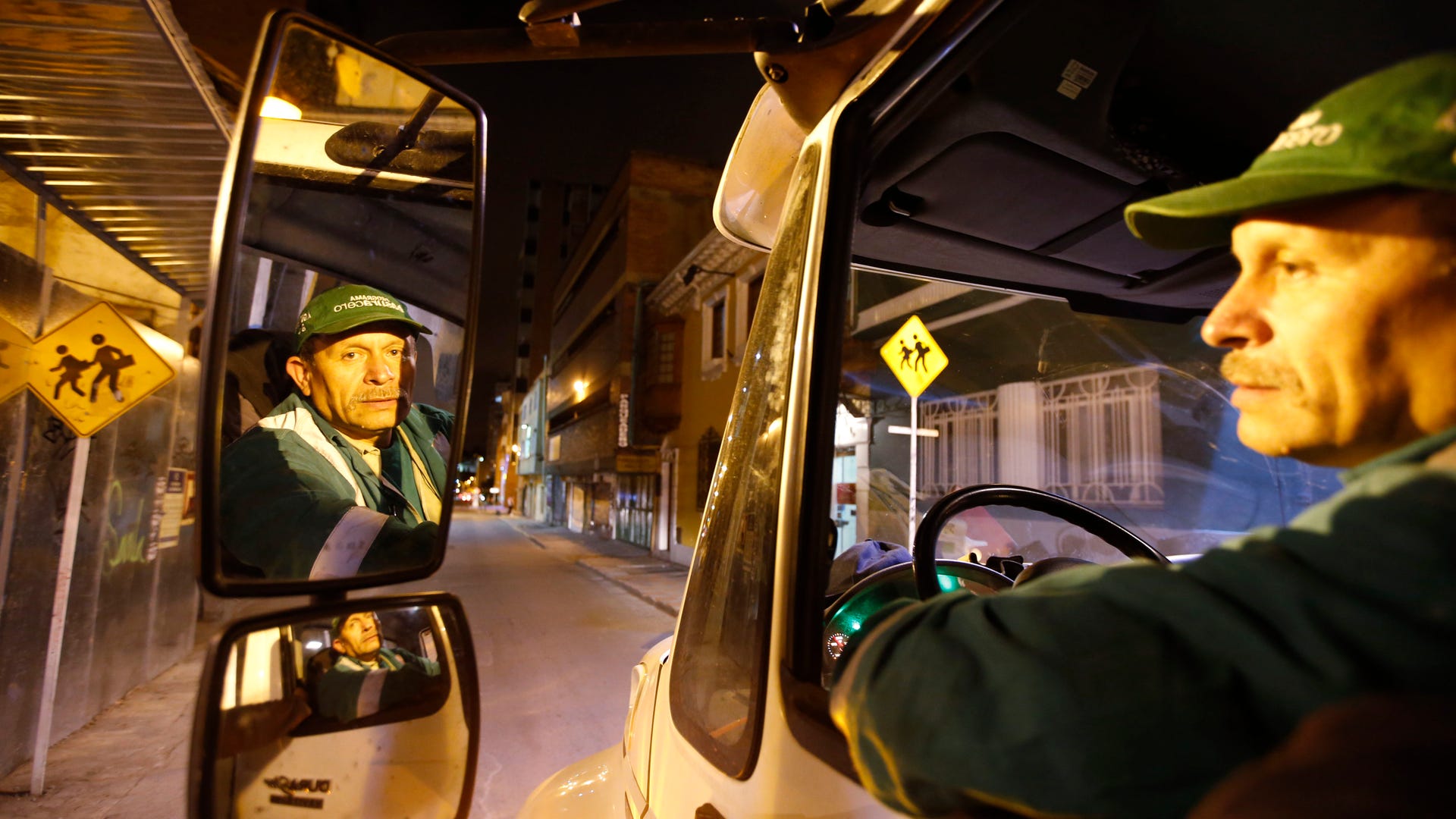 Colombia_Books_in_Tra_Garc_4_