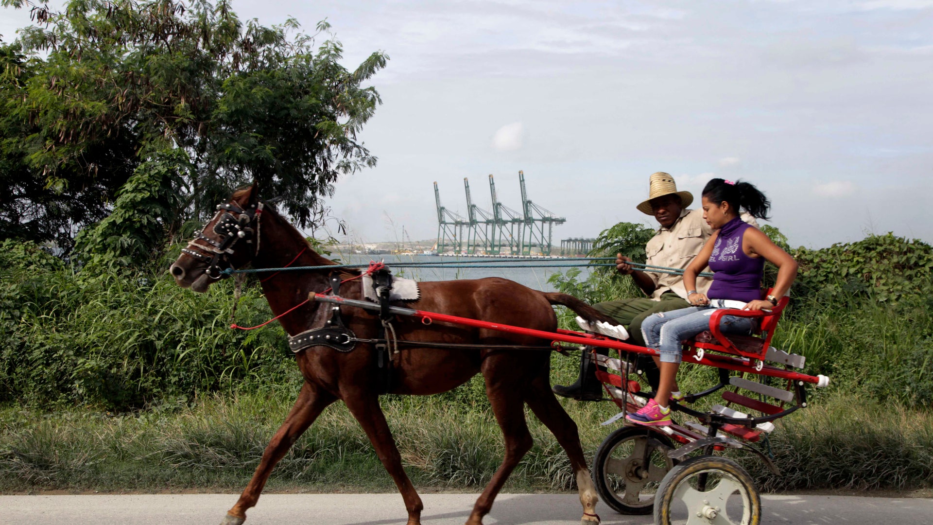 Cuba_Mariel_Makeover_Vros__4_