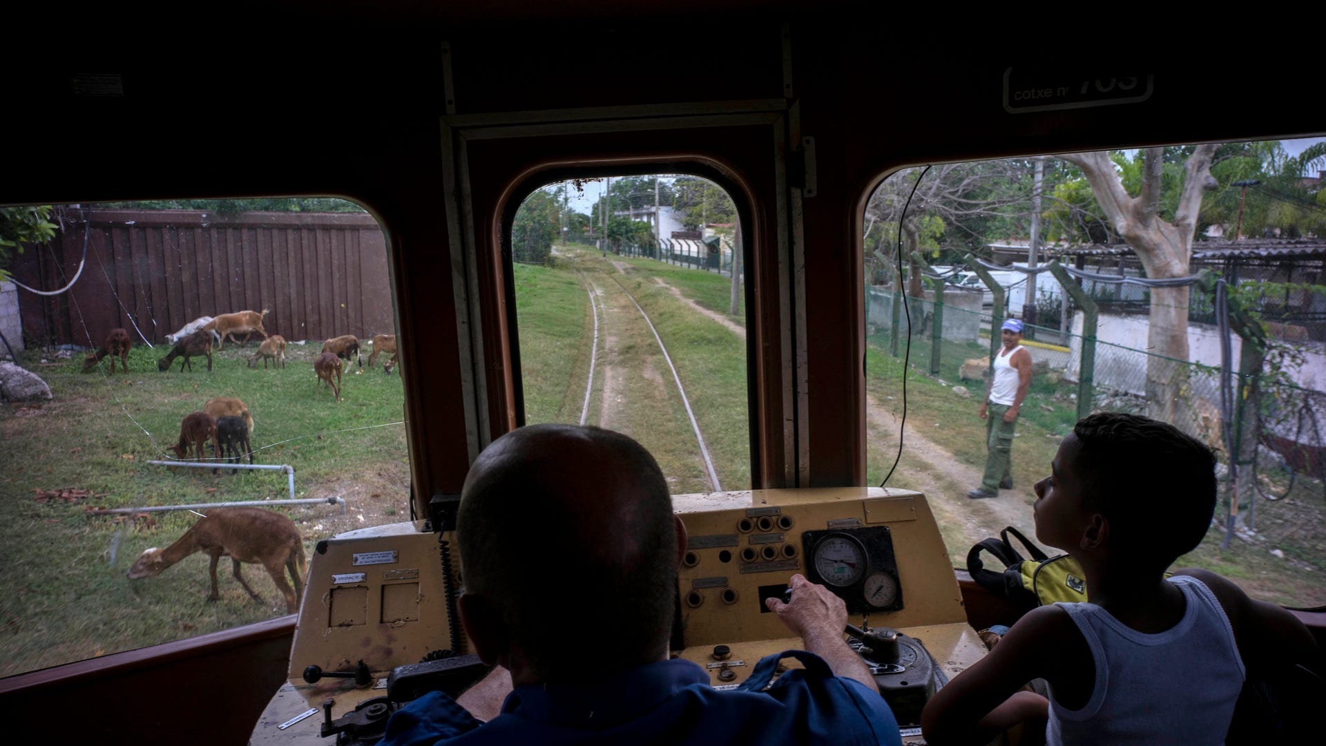 Cuba_Trains_Photo_Gal_Garc__1_