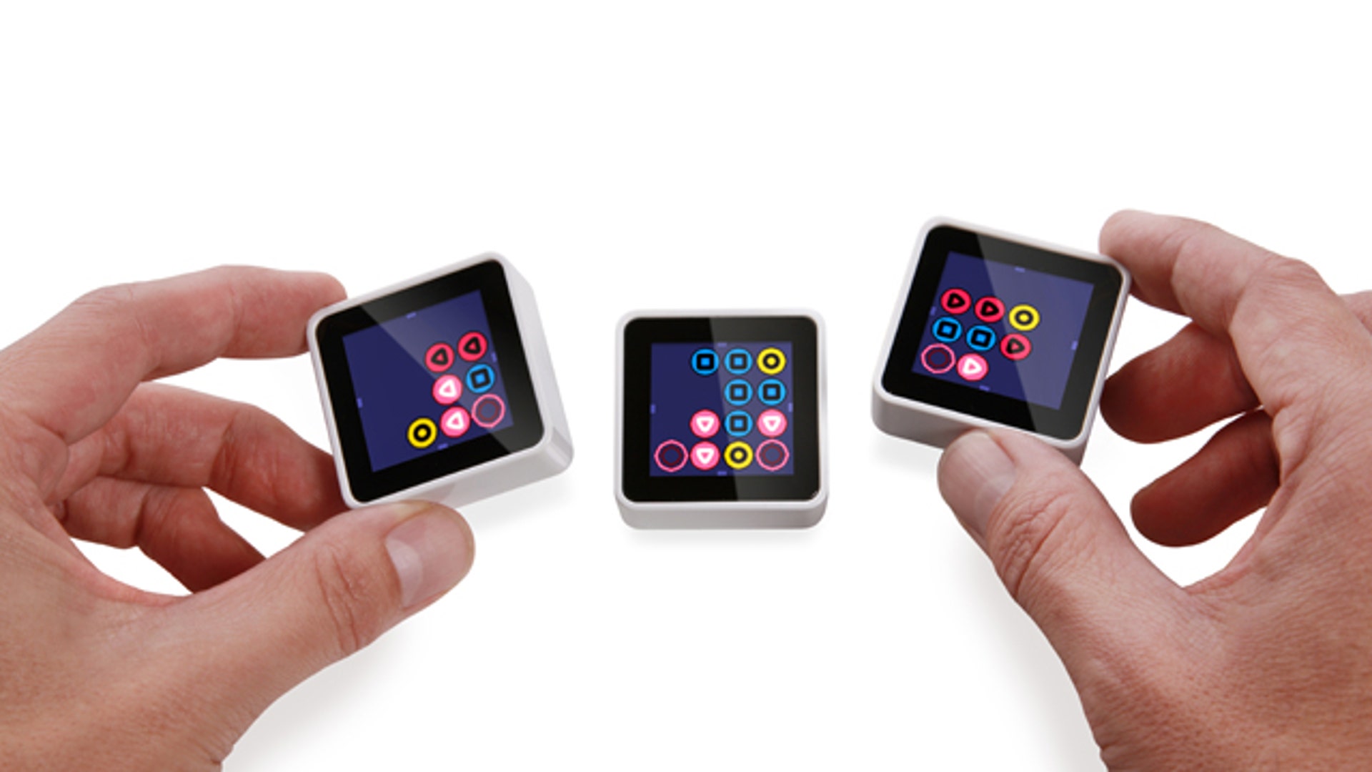 Cubes_Sense_Each_Other