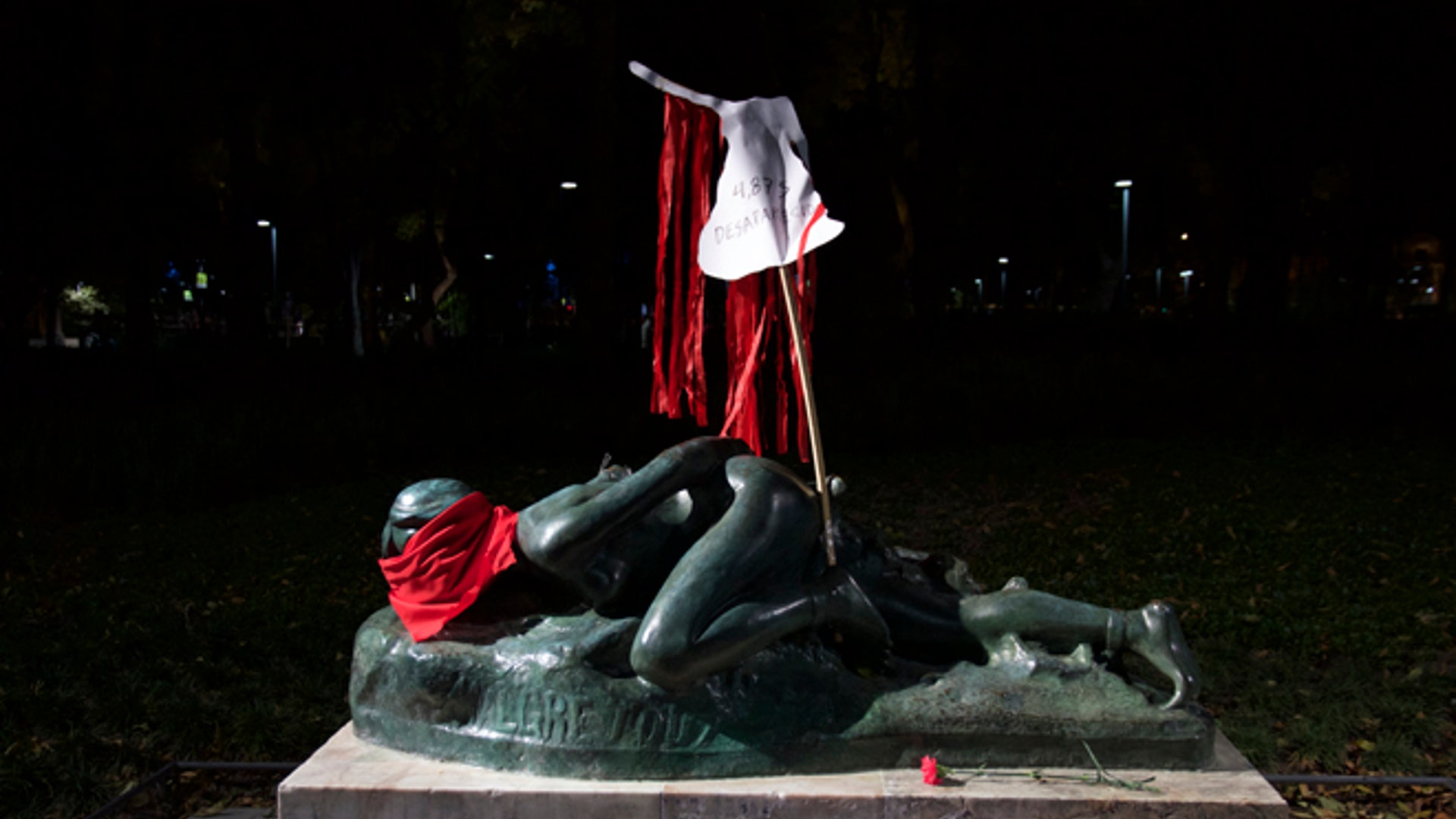 DJ_Mex_City_Protests_3