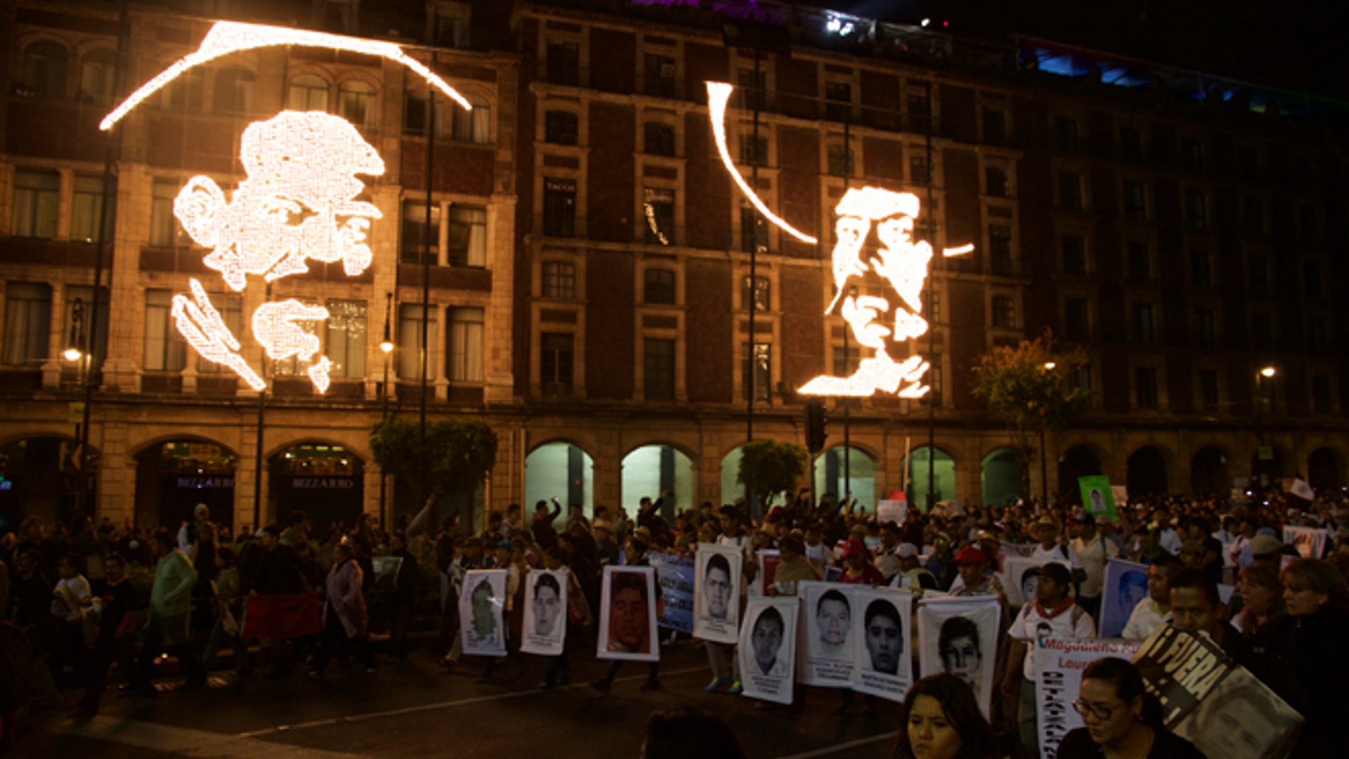 DJ_Mex_City_Protests_9