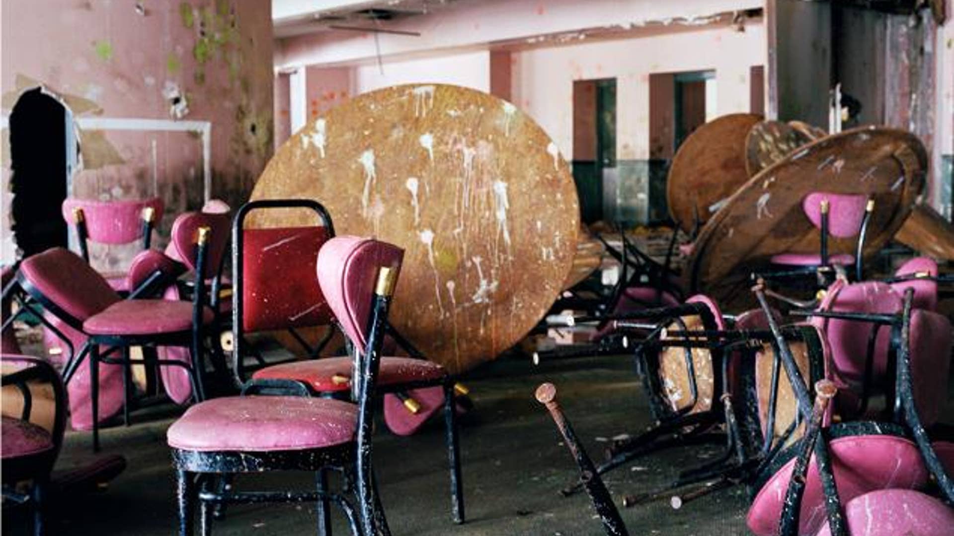 Dining Room, The Pines