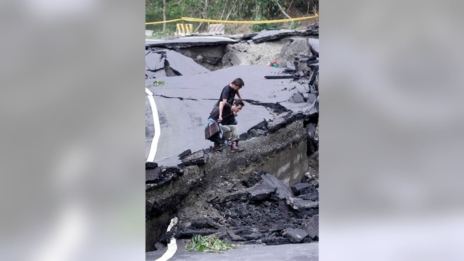 Damaged_Mountain_Road