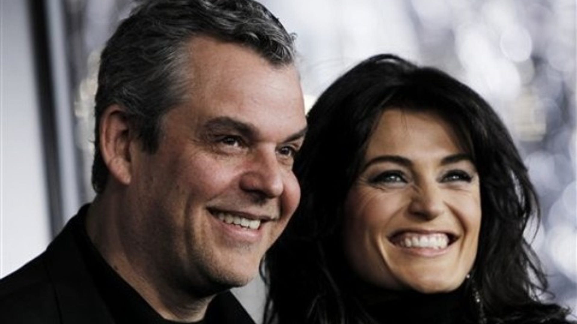 Danny_Huston