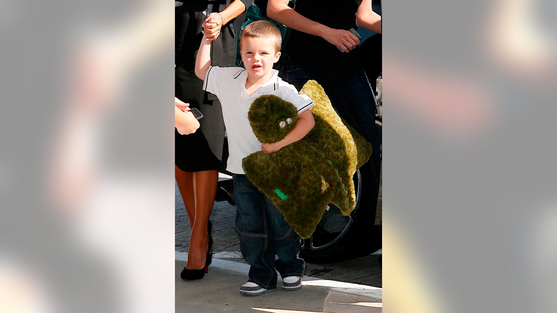 David's Spawn, Cruz