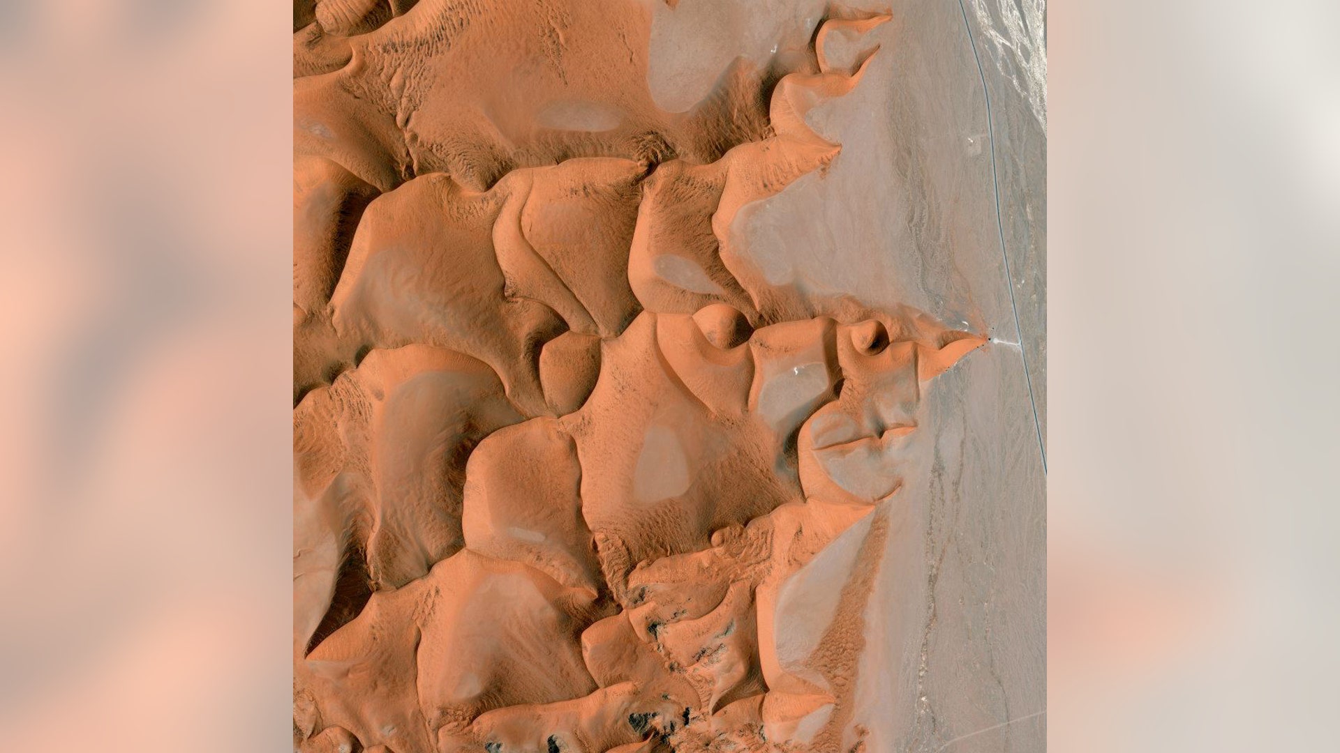 DigitalGlobe_2013_11a