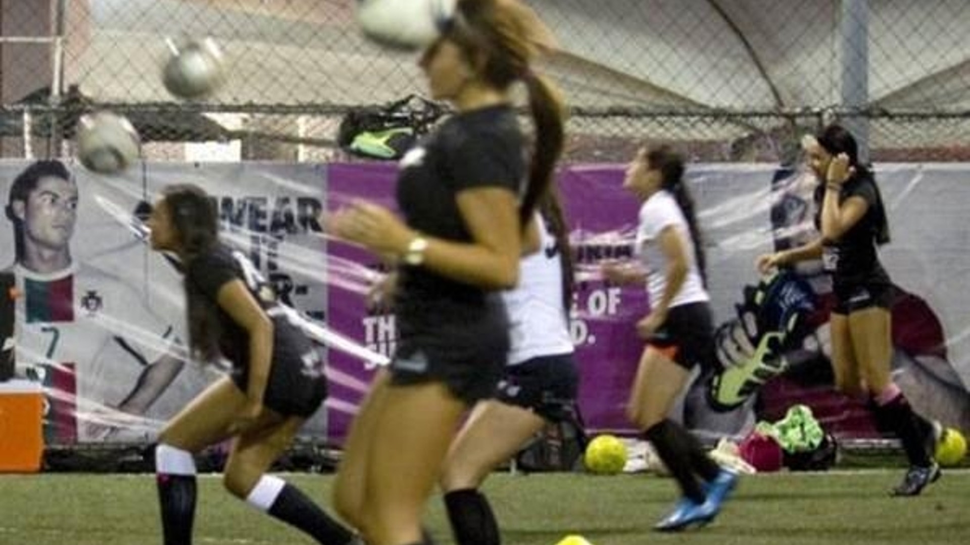 Divas_del_futbol_11