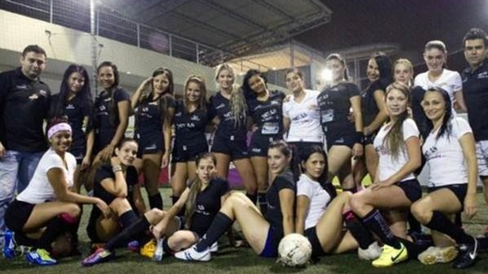 Divas_del_futbol_19