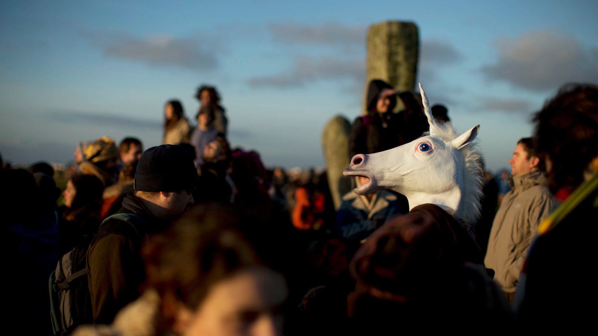 Doomsday_at_Stonhenge_4