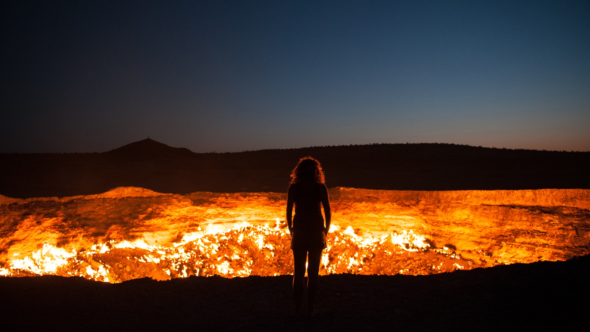 Черное пекло. Дарваза. Кош-Дарваза. Дарваза National Geographic. Земля в огне.