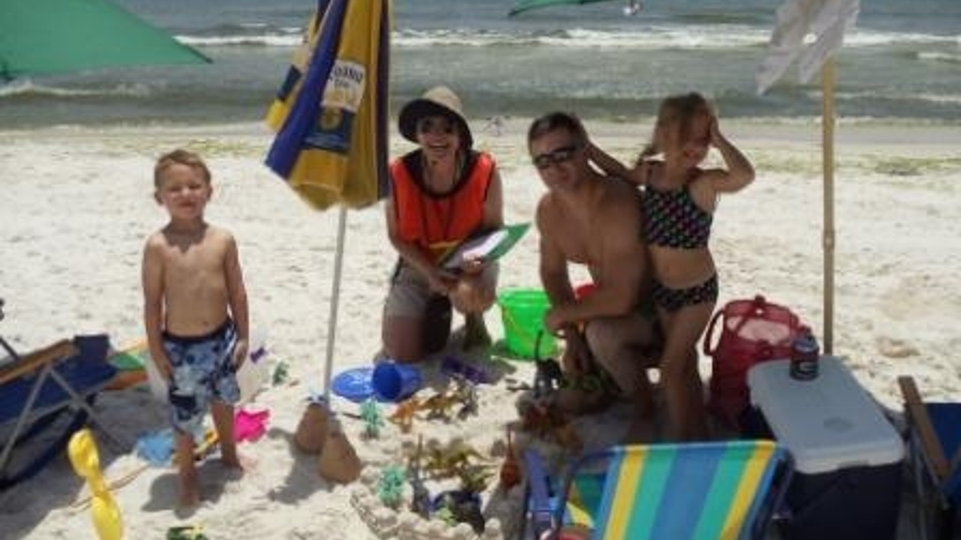 Dyna and the Sims Family