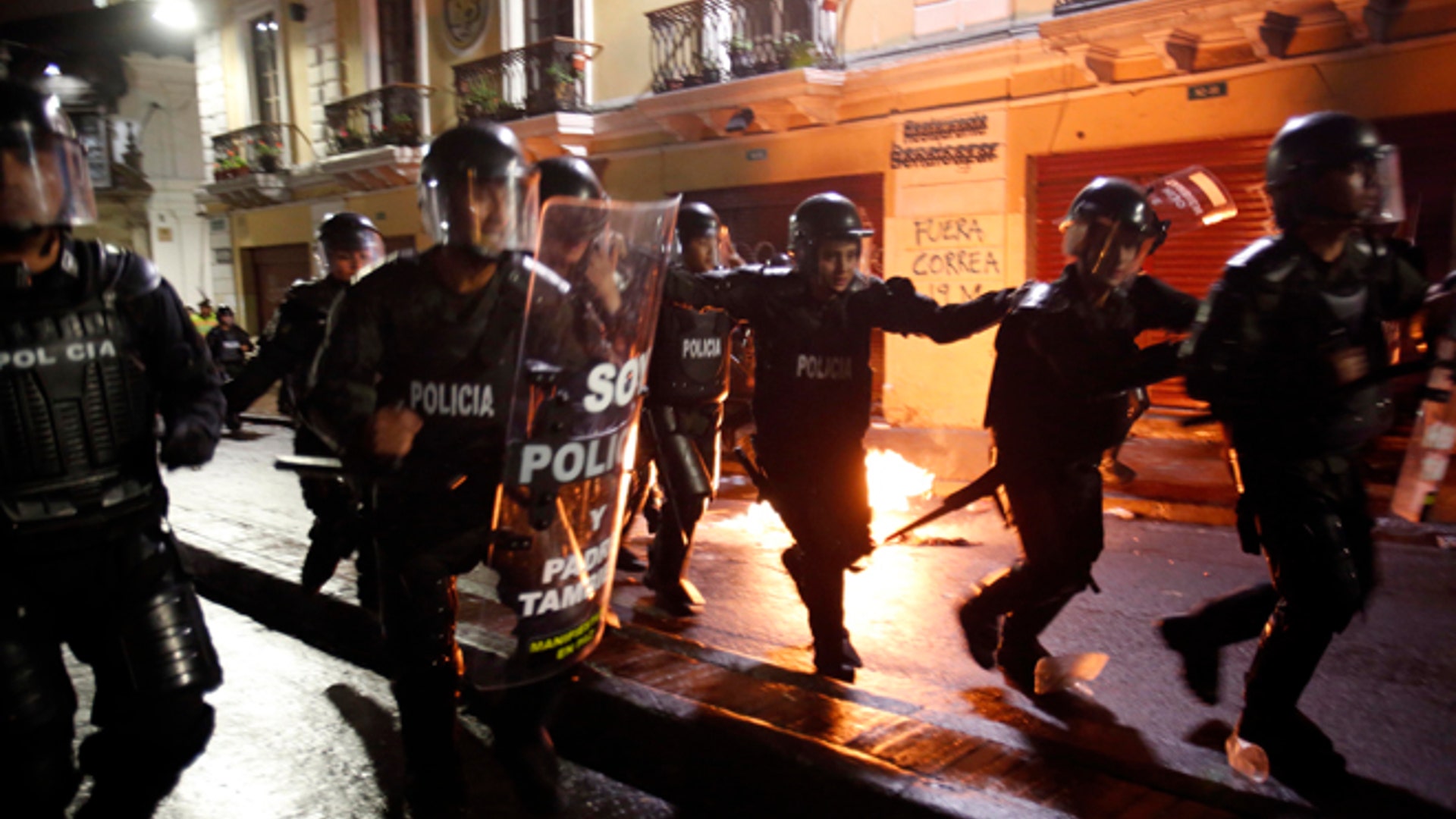 Ecuador_Protests_Latino_2