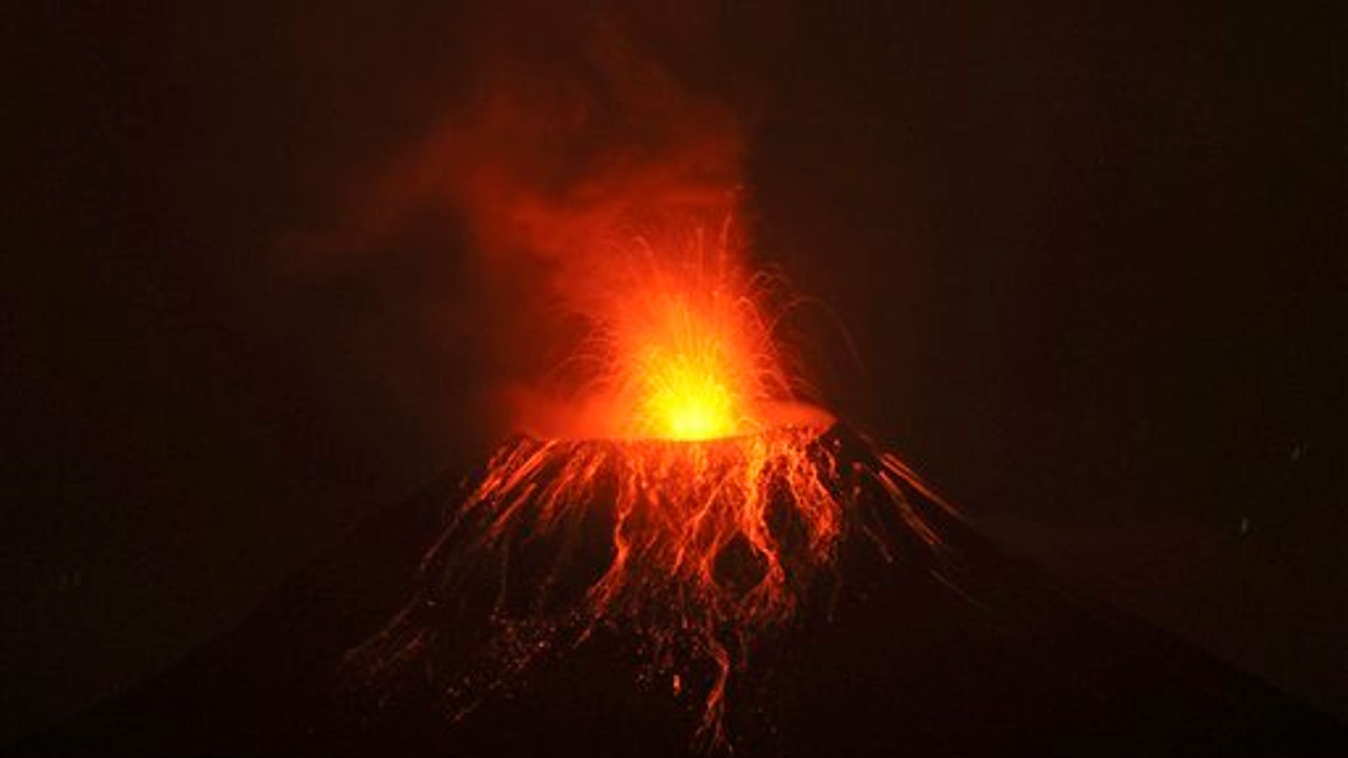 Ecuador_Volcano__3_