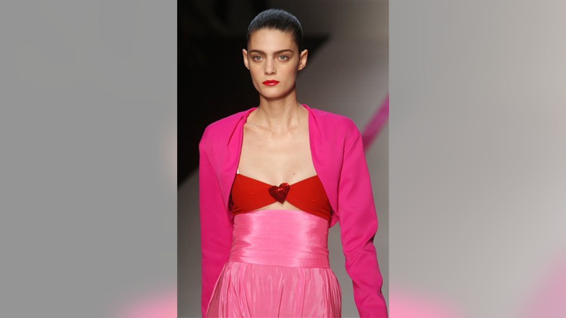 Emanuel Ungaro Spring 2010