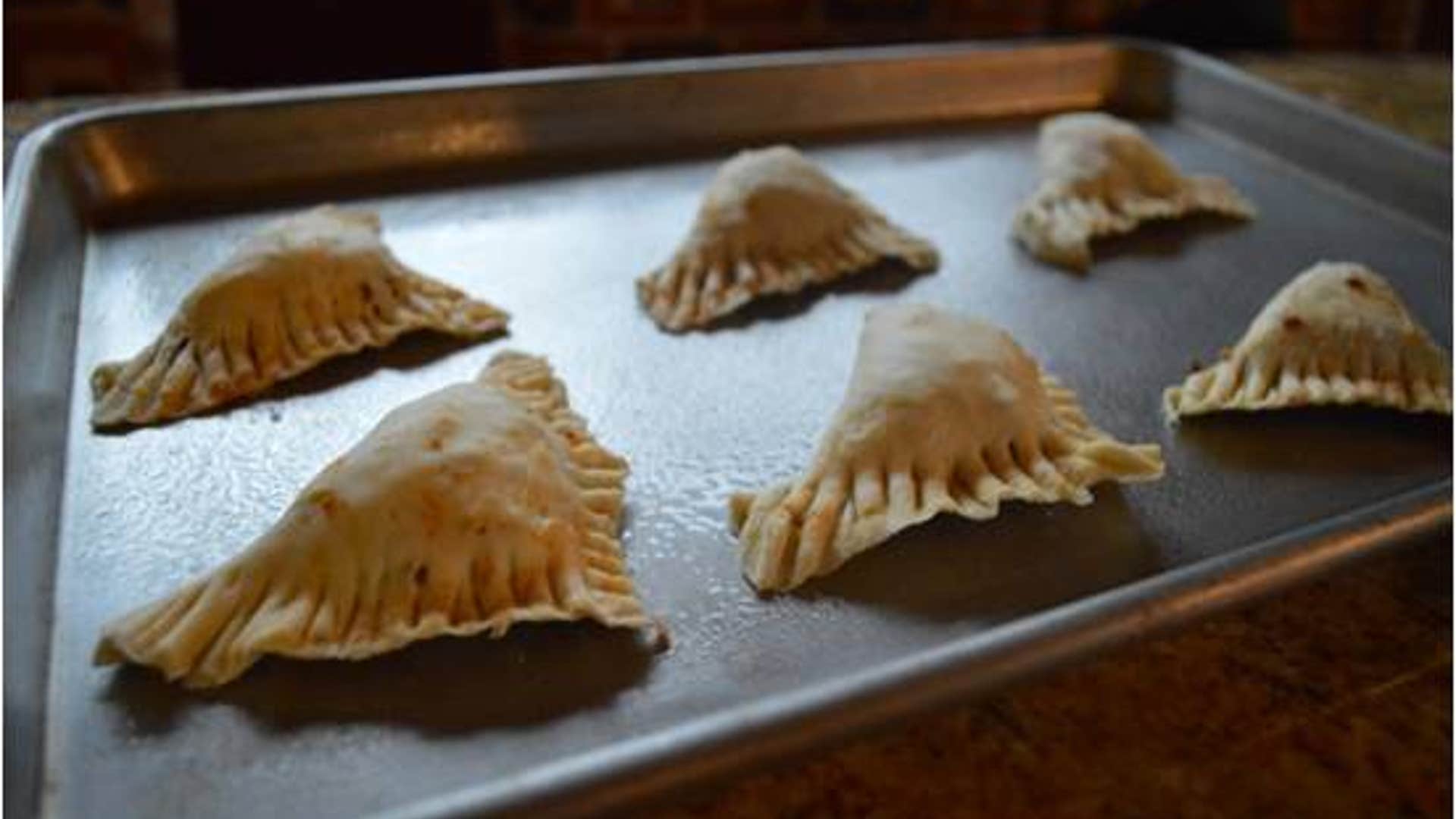 Empanadas_and_Avocado_Cream_12